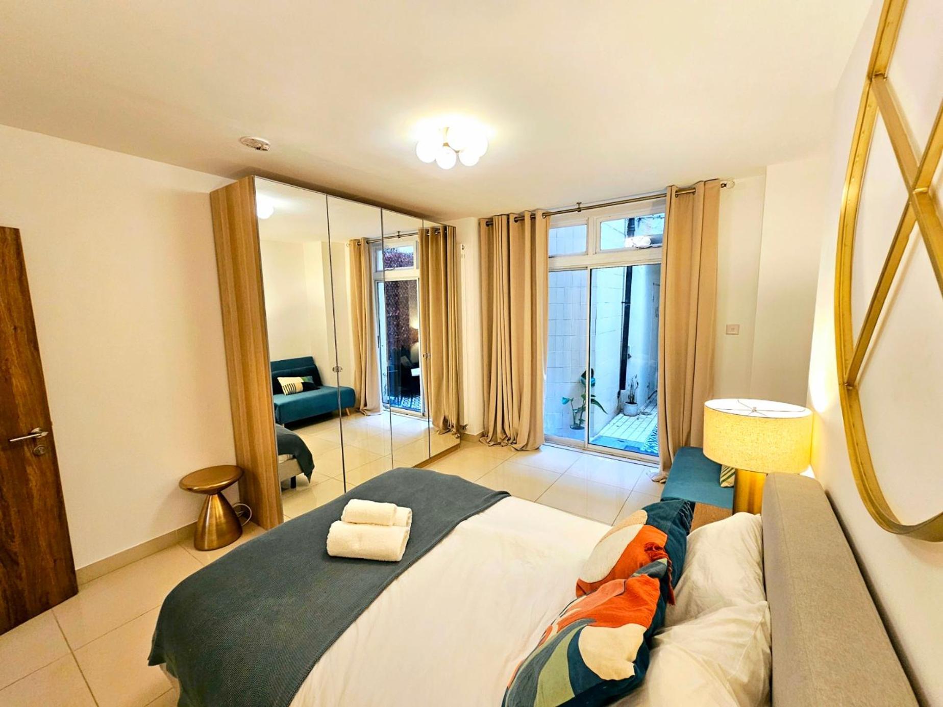 Modern Hyde Park Home With Private Entrance & Private Back Patio Near Bayswater & Paddington Stations Londra Exterior foto