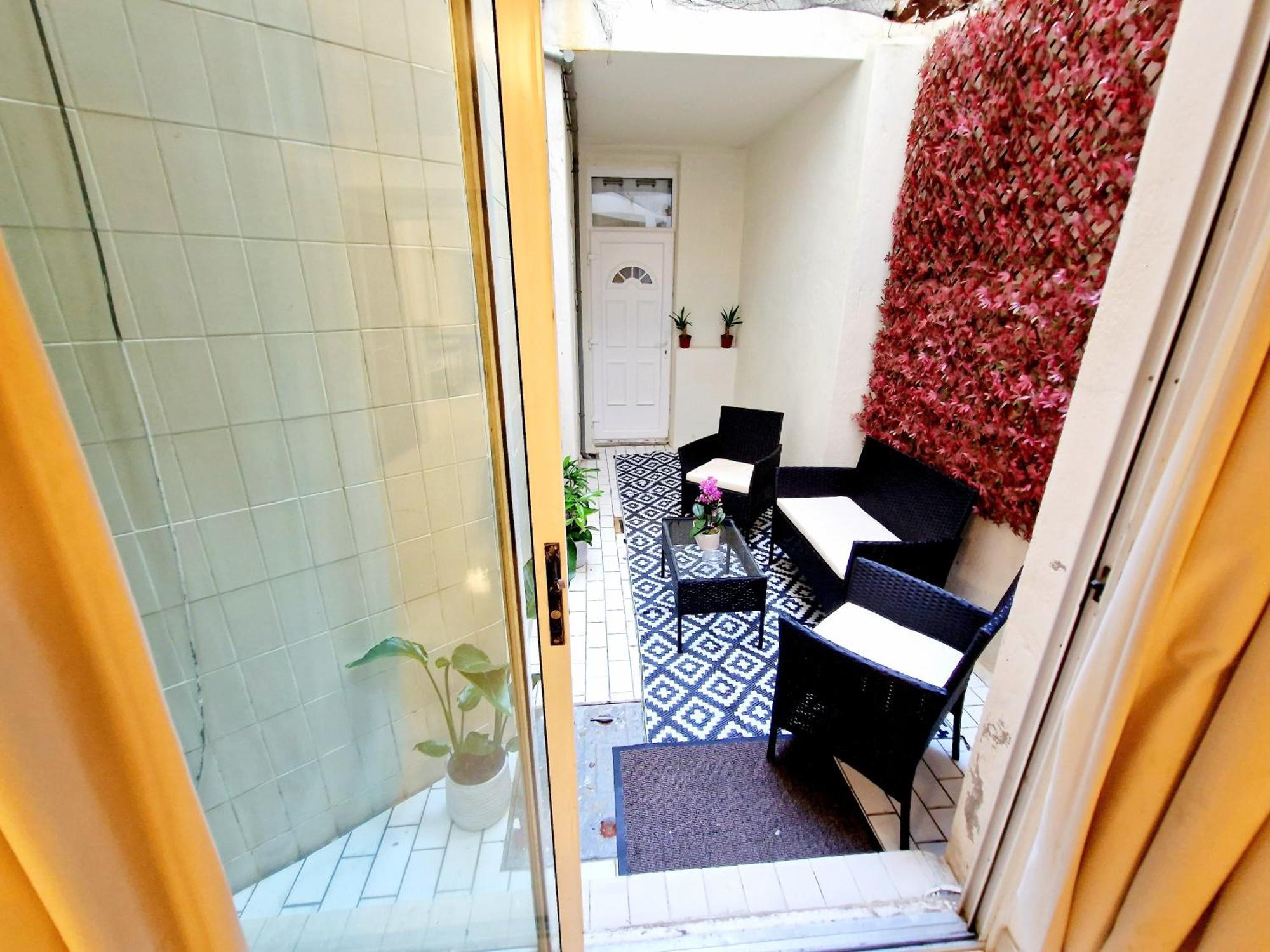 Modern Hyde Park Home With Private Entrance & Private Back Patio Near Bayswater & Paddington Stations Londra Exterior foto